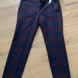 LOFT Women's Navy and Burgundy Plaid Trousers